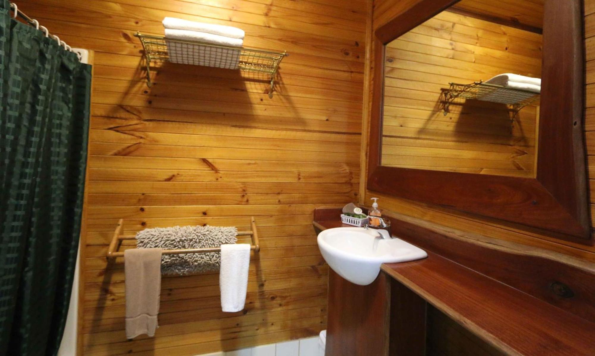 Beedelup House Cottages Пембертон Номер фото