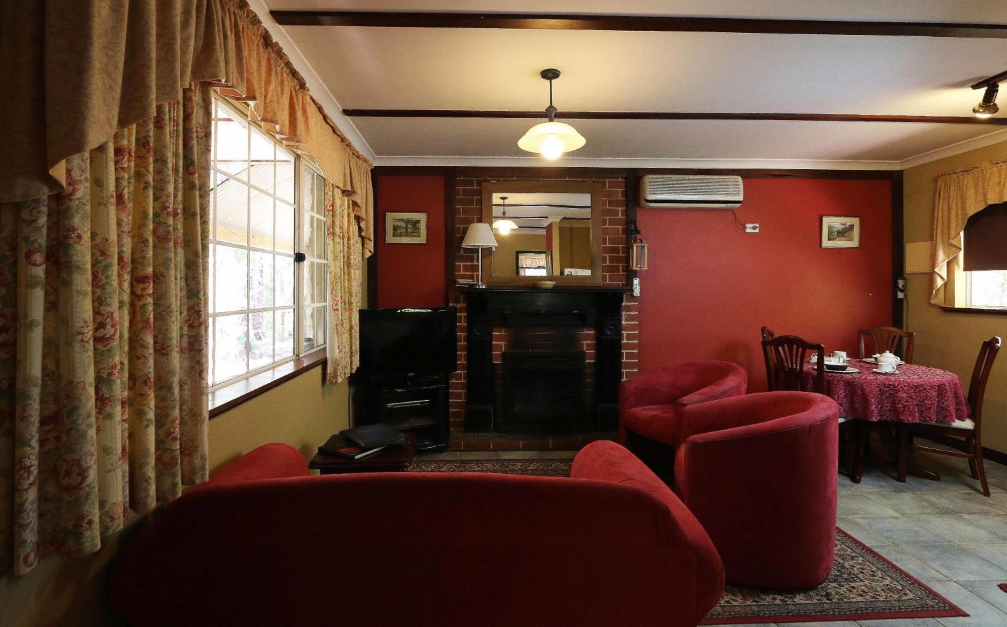 Beedelup House Cottages Пембертон Номер фото
