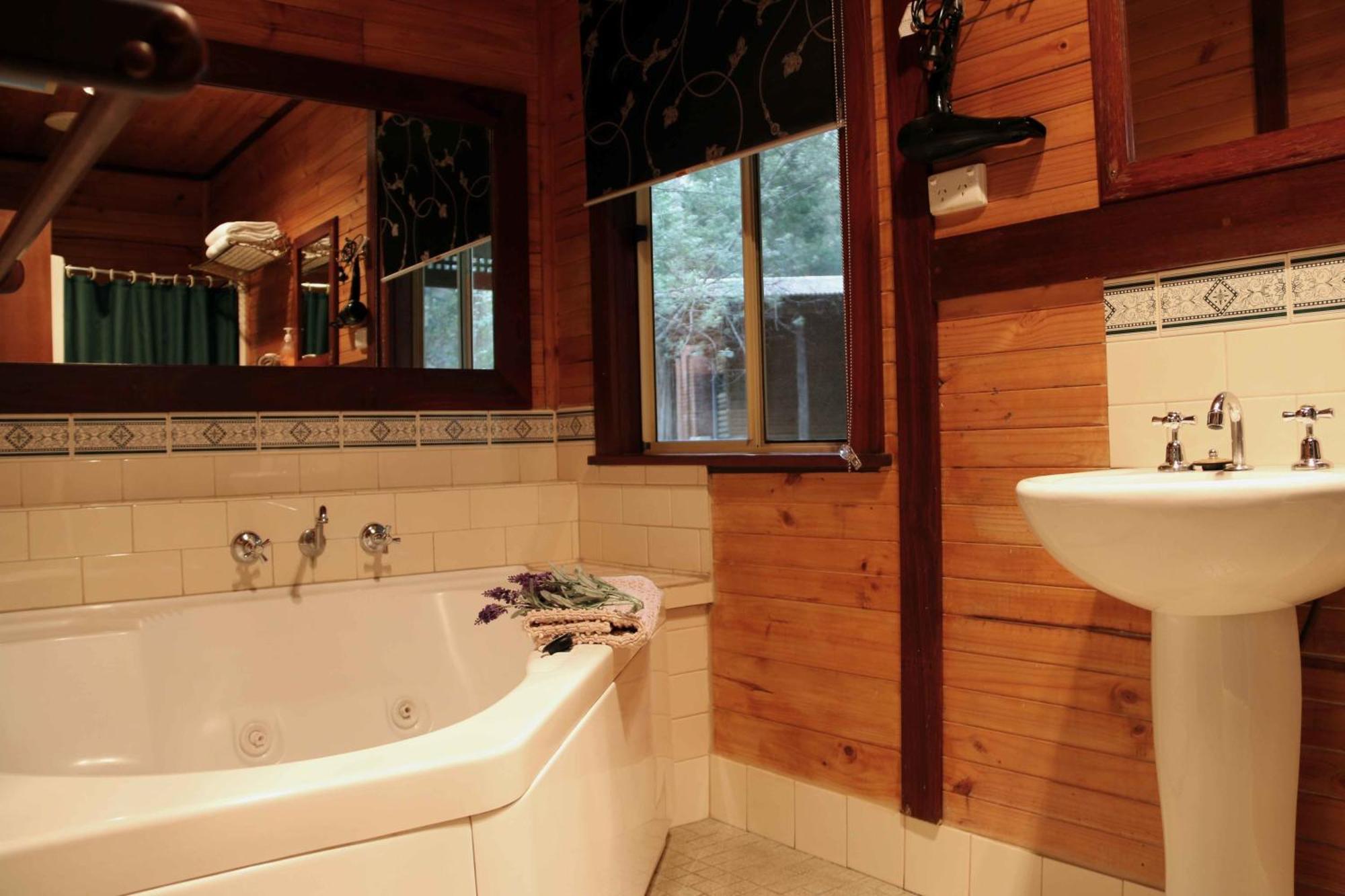 Beedelup House Cottages Пембертон Номер фото