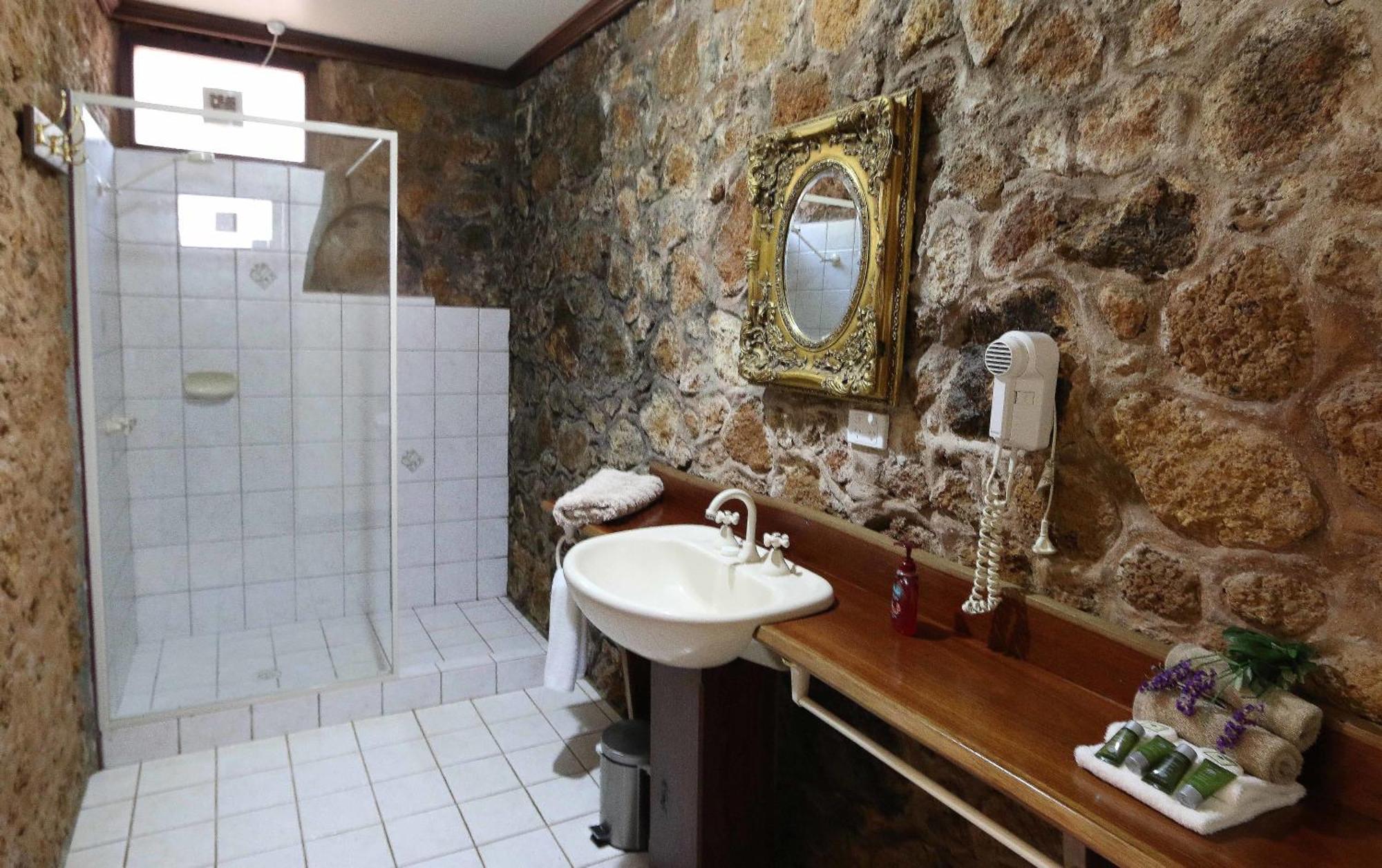 Beedelup House Cottages Пембертон Номер фото