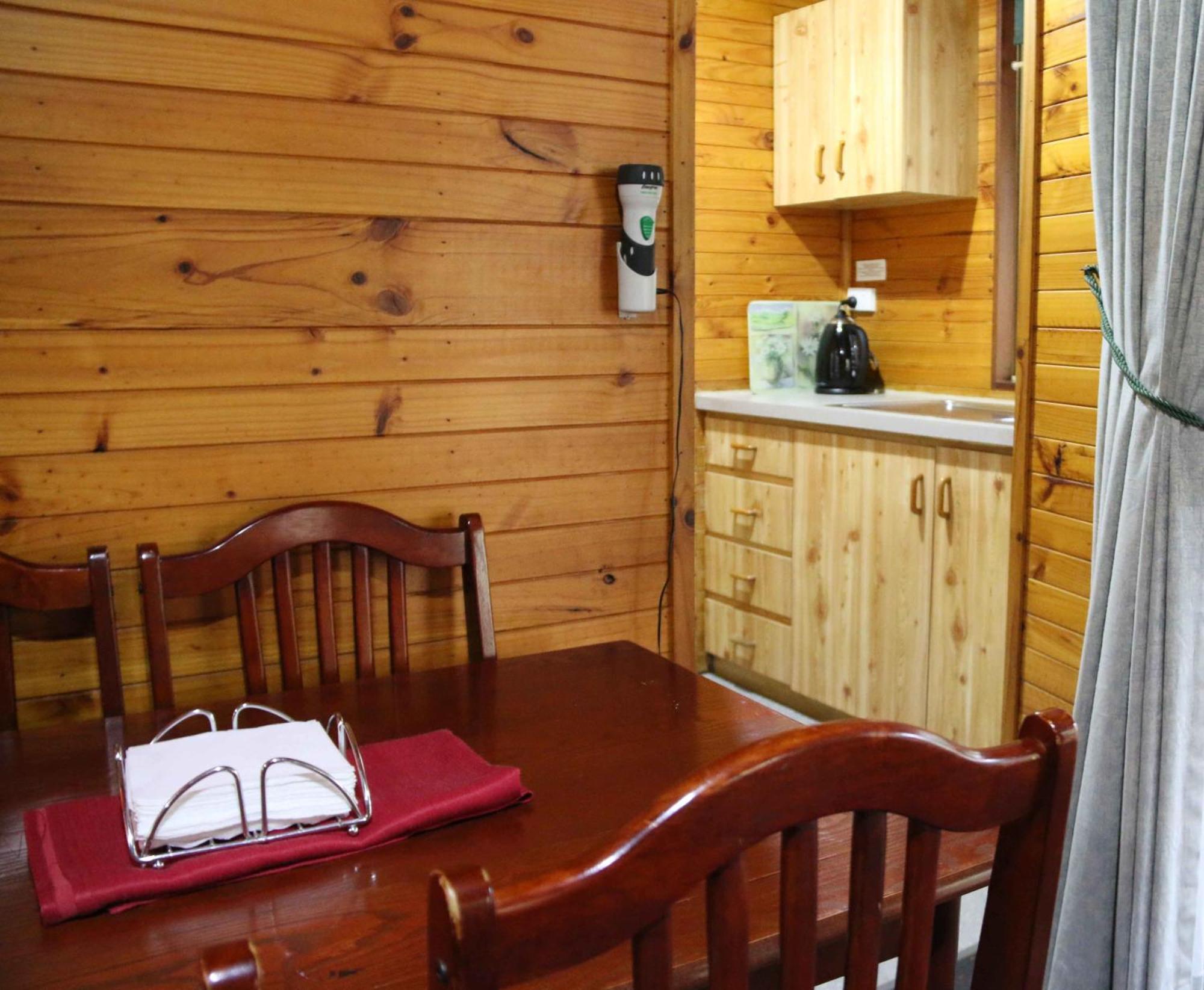 Beedelup House Cottages Пембертон Номер фото