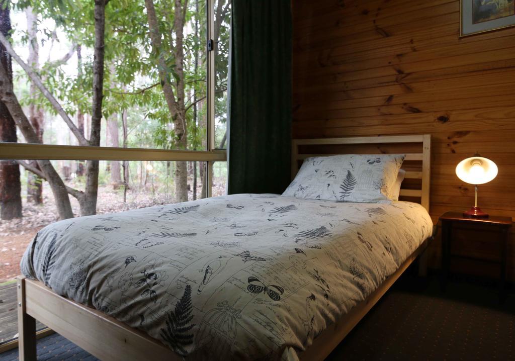 Beedelup House Cottages Пембертон Номер фото